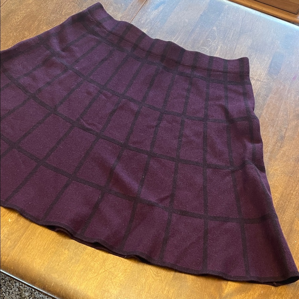Cleo - Plaid A-Line Skirt with elastic waistband and stretch